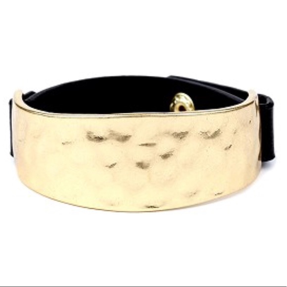 Jewelry - ⬇️✂️💲Hammered Metal Cuff